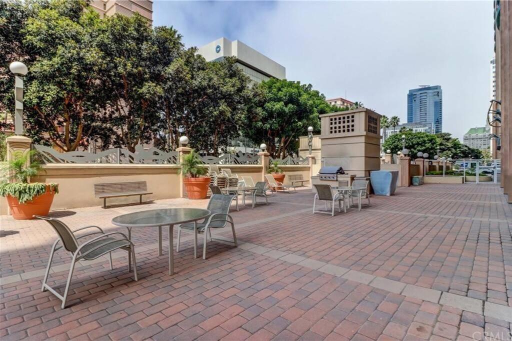 A Corner Unit With Ocean Views From Every Apartment