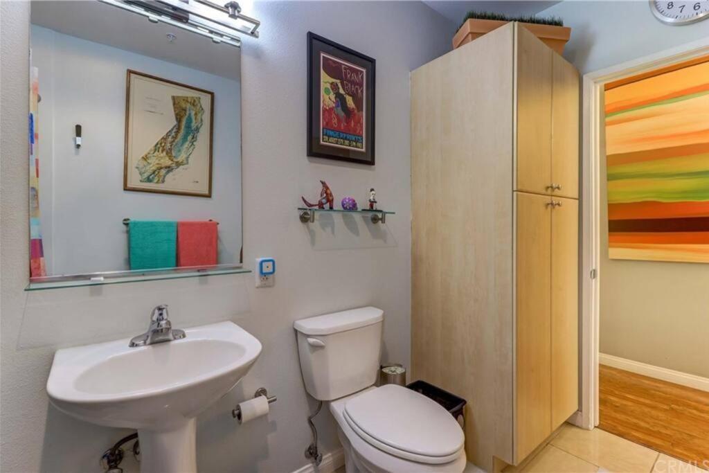 A Corner Unit With Ocean Views From Every *