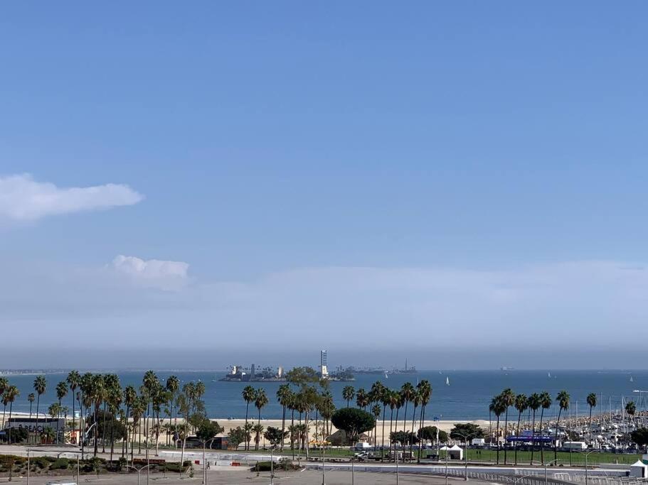 A Corner Unit With Ocean Views From Every Apartment Long Beach