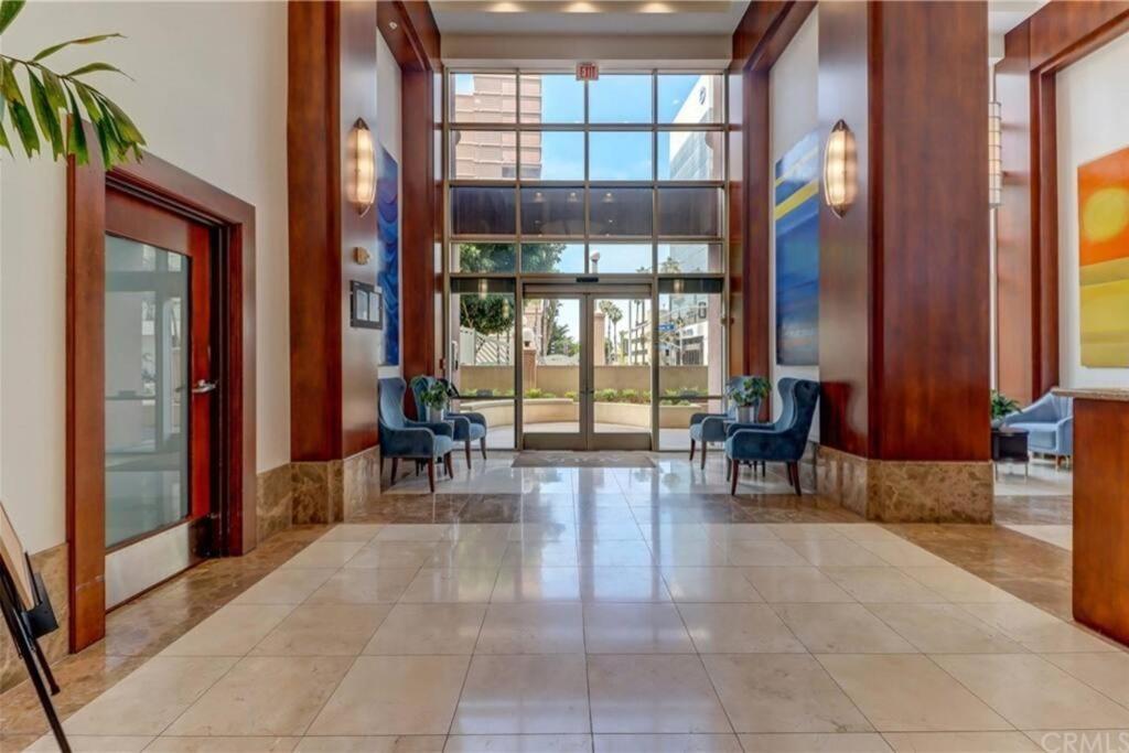 A Corner Unit With Ocean Views From Every